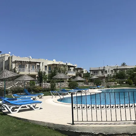 Fs Turquoise 2+1 Lake View بوغازيتْشي
